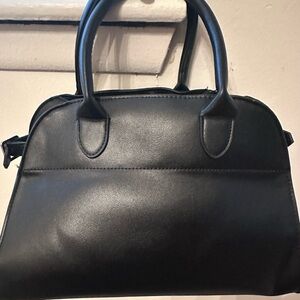 Small tote crossbody